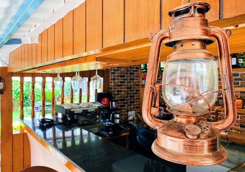 هتل Kathmandu Garden Home