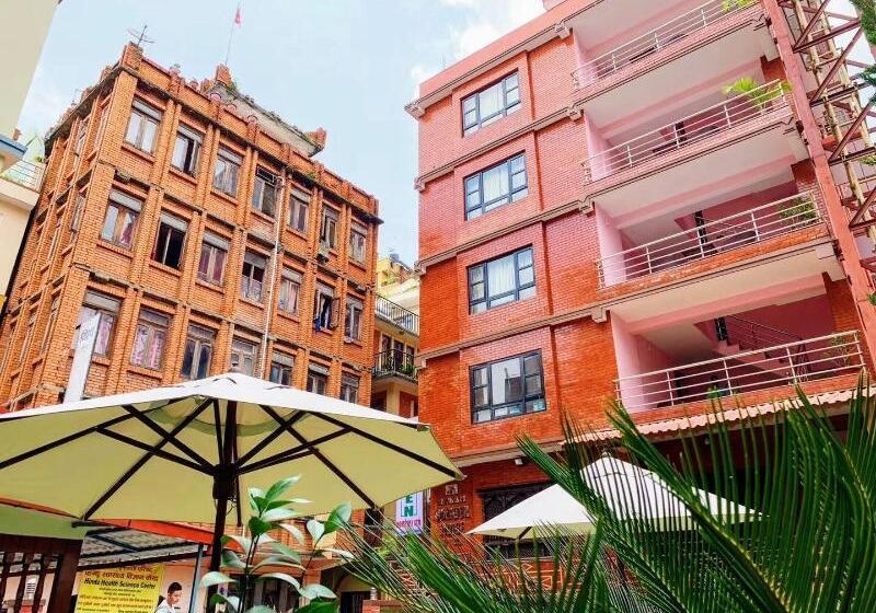 هتل Kathmandu Garden Home