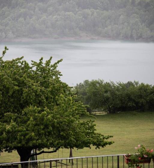 Отель La Poiana