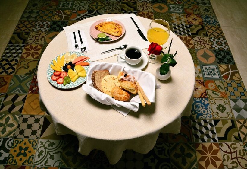 Leclerc Hotel Boutique Cali Granada