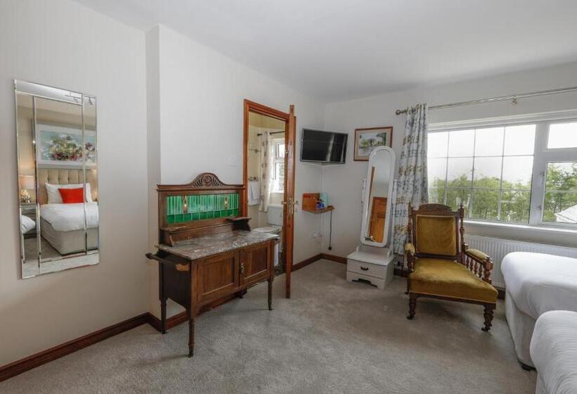 فندق Lurgan House