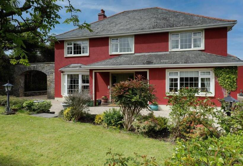 فندق Lurgan House