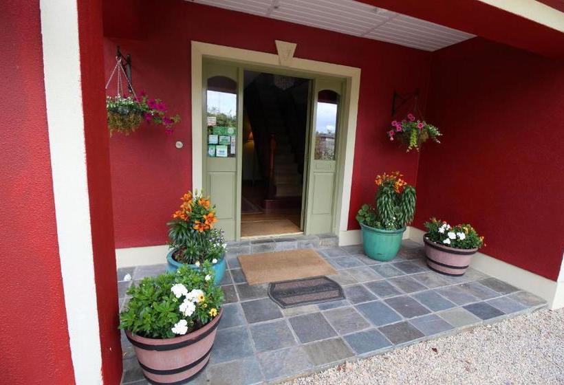 فندق Lurgan House