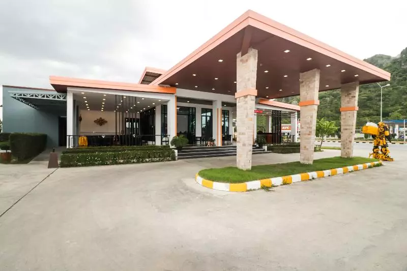 ホテル P  Private Resort Cha Am