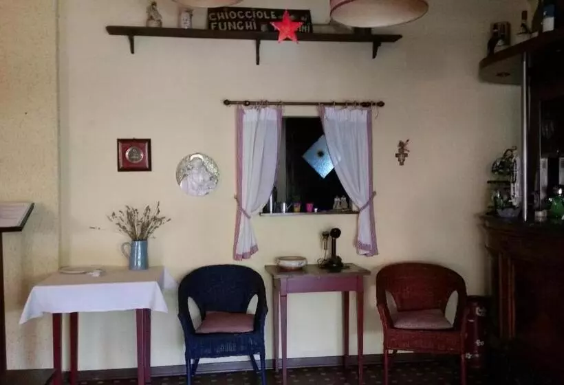 Hotelli Tarabaralla