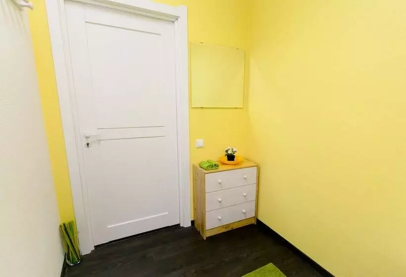 ホテル Teplo   Hostel