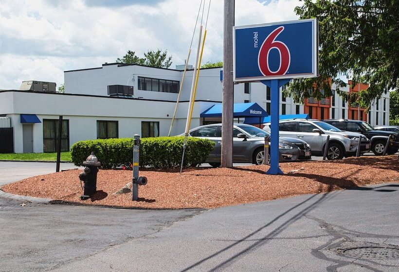 Motel 6brockton, Ma