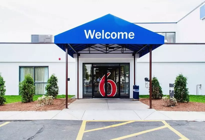 Motel 6brockton, Ma
