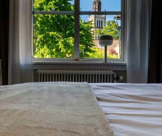 Retkeilymaja Nicolai B&b