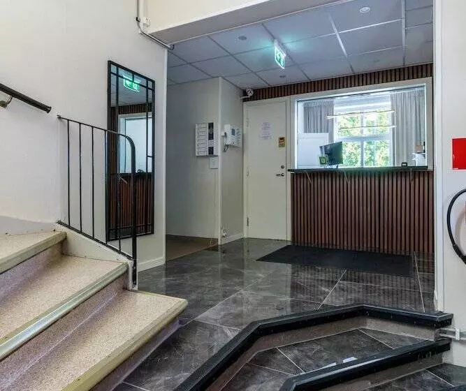 Retkeilymaja Nicolai B&b