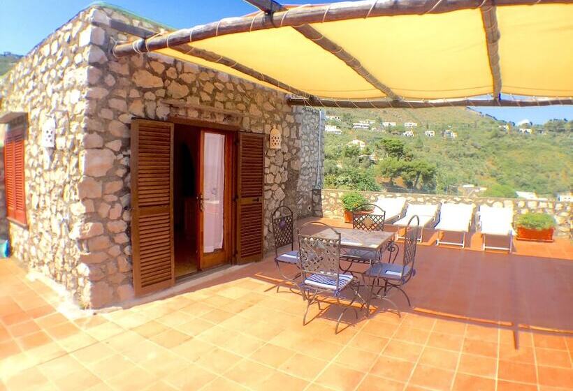 پانسیون Marina Del Cantone Chalet