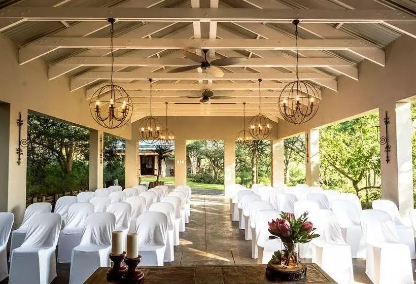 Majatalo The Hilton Bush Lodge