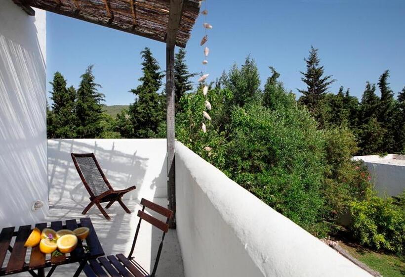 אתר נופש Bungalows Puravida