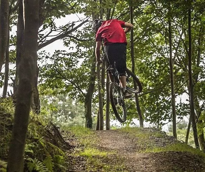 Youth Hostel Non Stop Inn By Irrisarri Land