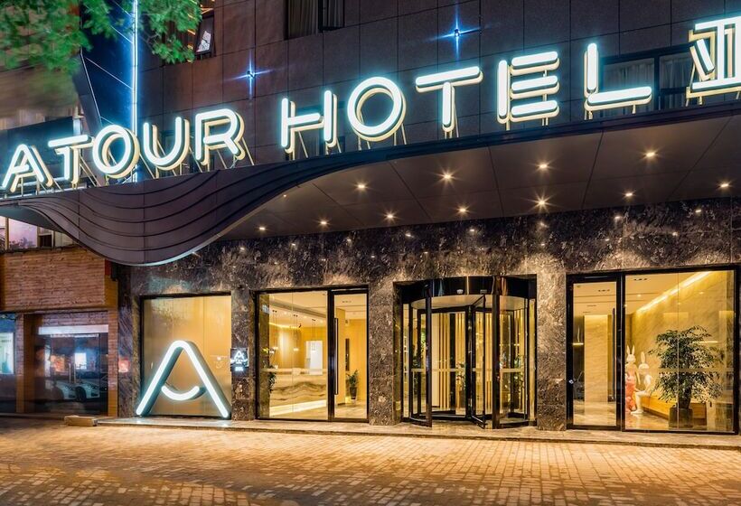 Atour Hotel Nanjing Road Small White Building Tianjin