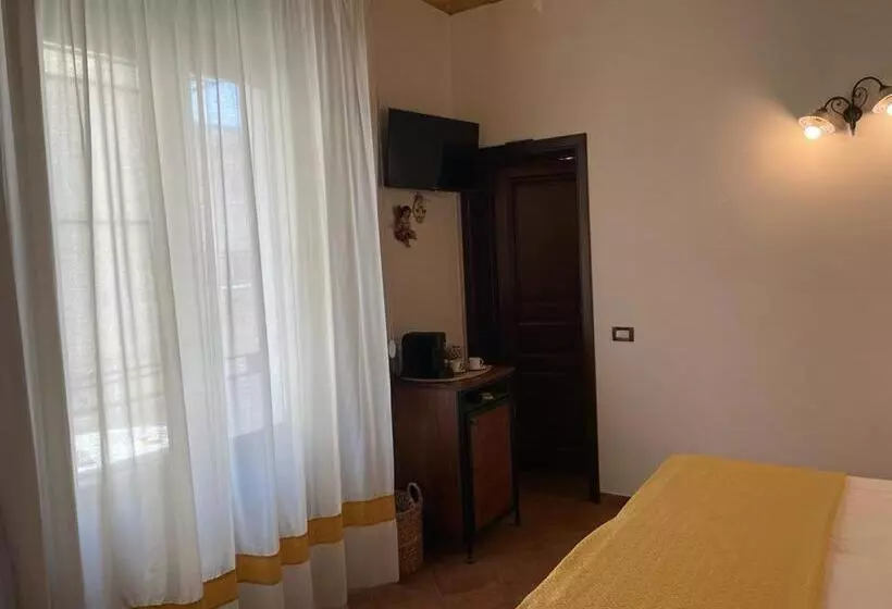 Aamiaismajoitus (B&B) Ai Dammusi Rooms