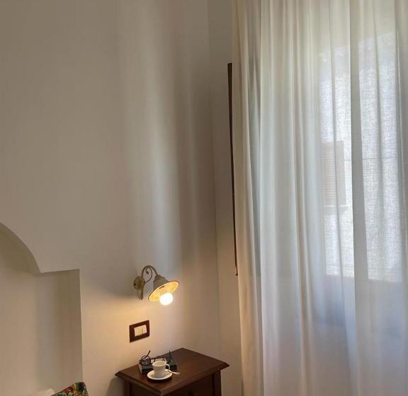 مبيت وإفطار Ai Dammusi Rooms