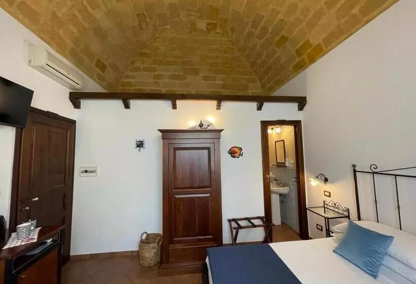 Aamiaismajoitus (B&B) Ai Dammusi Rooms