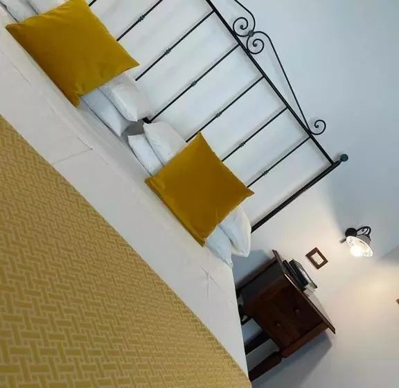 Aamiaismajoitus (B&B) Ai Dammusi Rooms