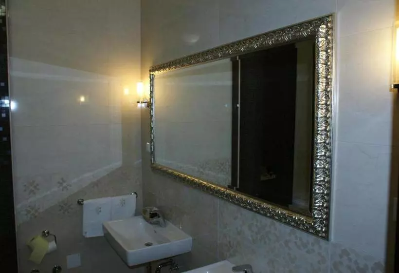 Aamiaismajoitus (B&B) Guest Accommodation Atrium Gulin