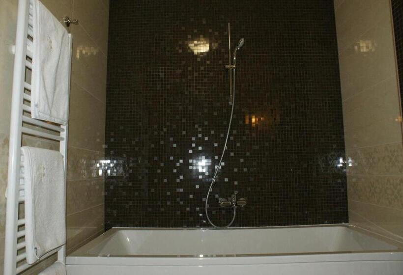 Bed and Breakfast Guest Accommodation Atrium Gulin