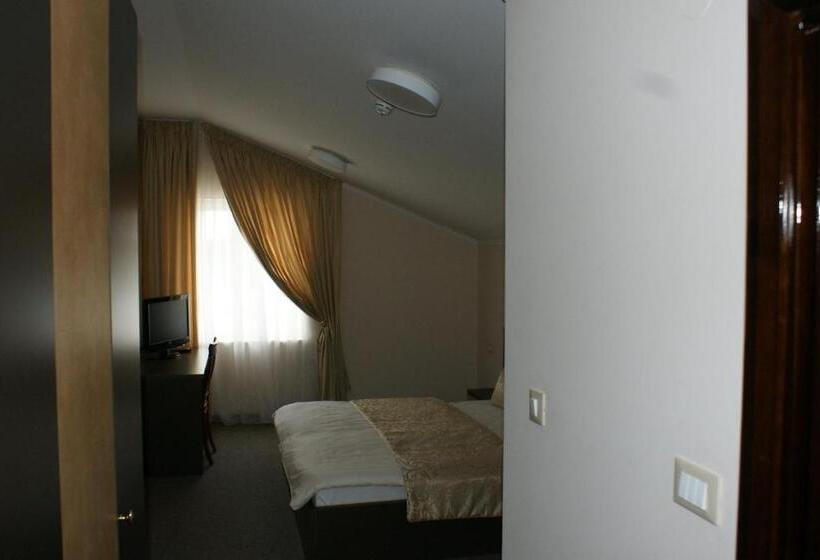 Bed and Breakfast Guest Accommodation Atrium Gulin