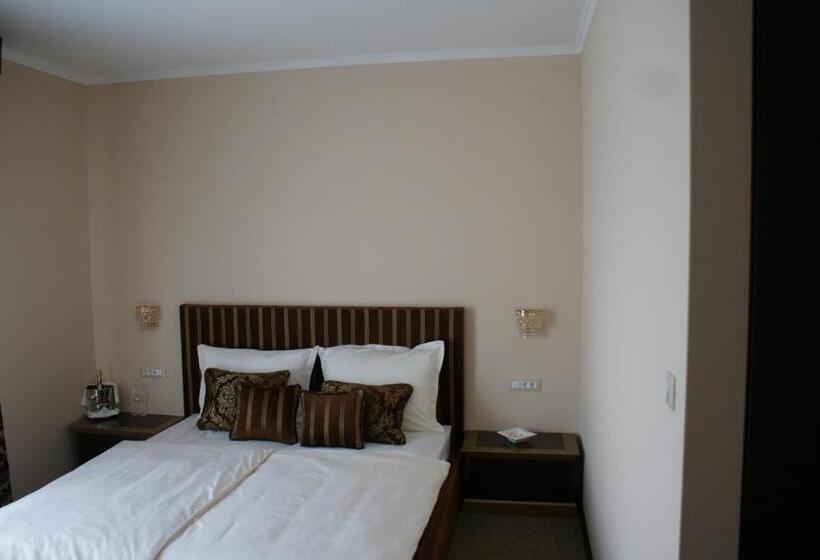 Bed and Breakfast Guest Accommodation Atrium Gulin