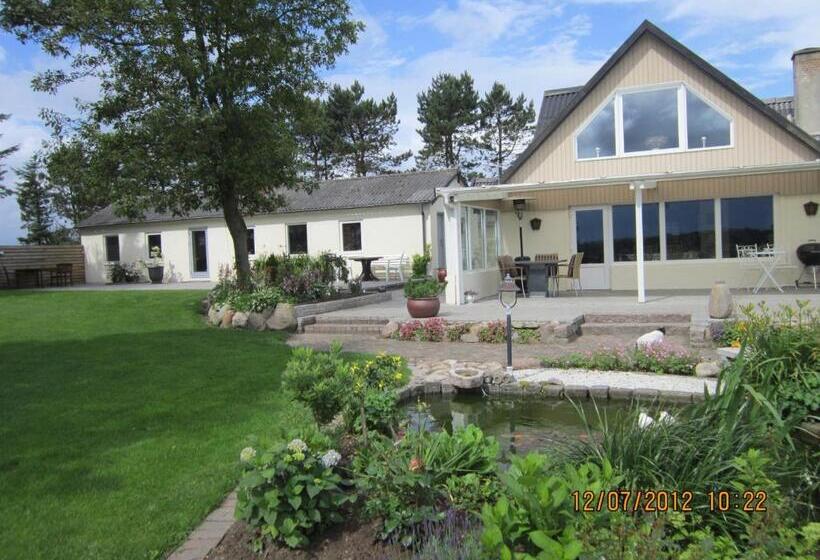 פונדק Bakkegården Homestay