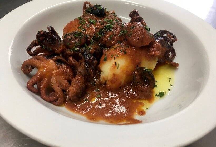 ホテル Baia Marina