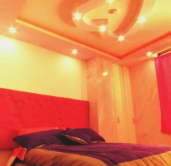 ホテル Hostal Dugan