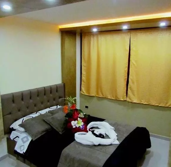 ホテル Hostal Dugan