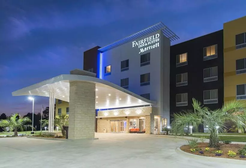 ホテル Fairfield Inn & Suites By Marriott West Monroe