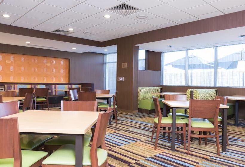 Отель Fairfield Inn & Suites By Marriott West Monroe