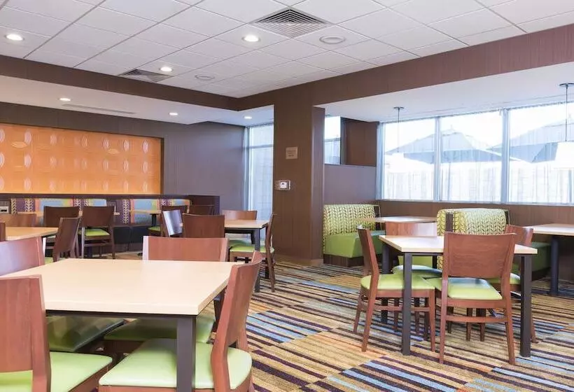 ホテル Fairfield Inn & Suites By Marriott West Monroe