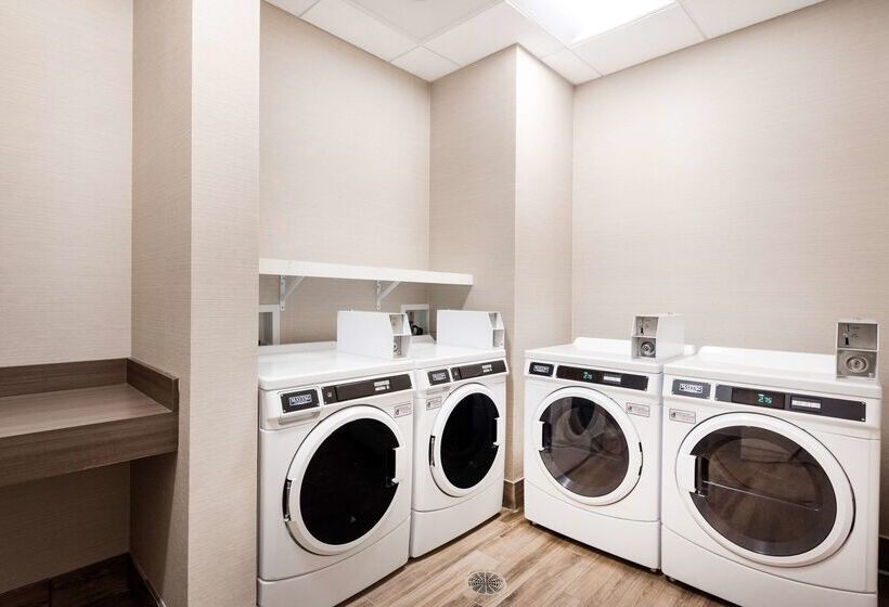 فندق Homewood Suites By Hilton Fayetteville