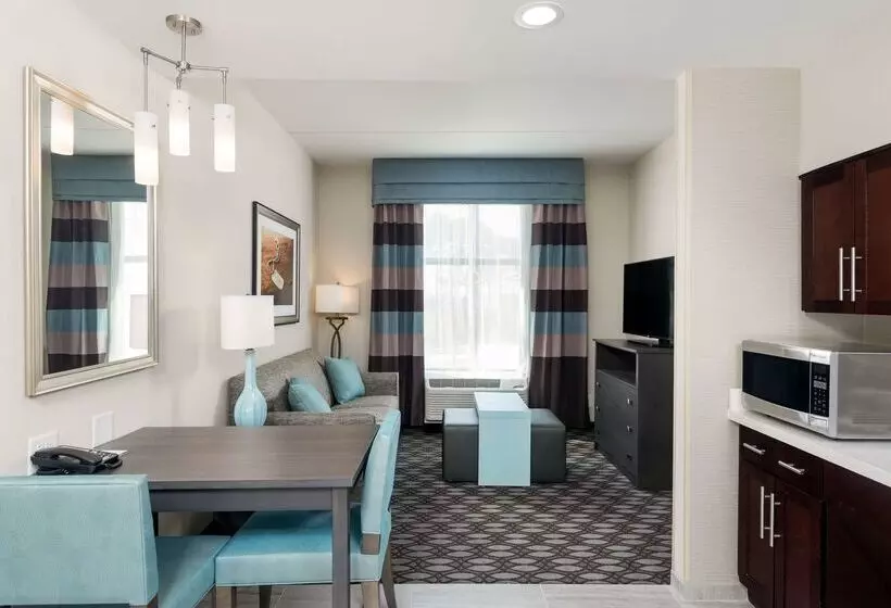 ホテル Homewood Suites By Hilton Fayetteville