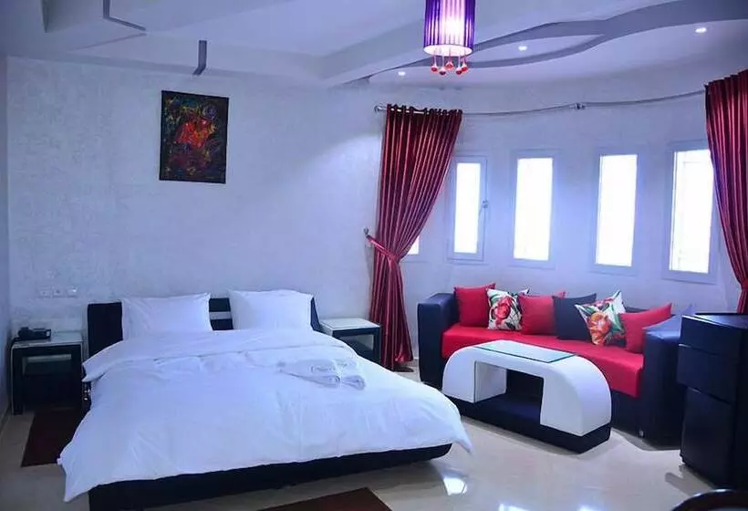 هتل Hôtel Hadaik Ain Asserdoune