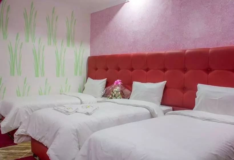 هتل Hôtel Hadaik Ain Asserdoune