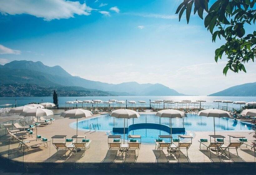 בית מלון כפרי Iberostar Waves Herceg Novi - All Inclusive