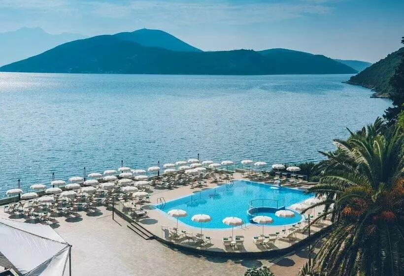 هتل Iberostar Waves Herceg Novi - All Inclusive