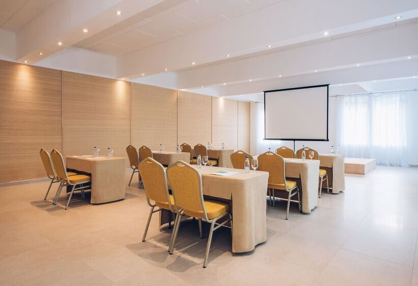 בית מלון כפרי Iberostar Waves Herceg Novi - All Inclusive