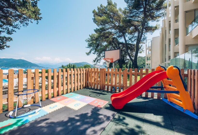 בית מלון כפרי Iberostar Waves Herceg Novi - All Inclusive