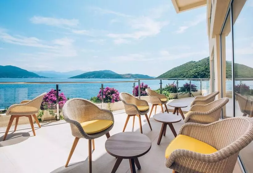 هتل Iberostar Waves Herceg Novi - All Inclusive
