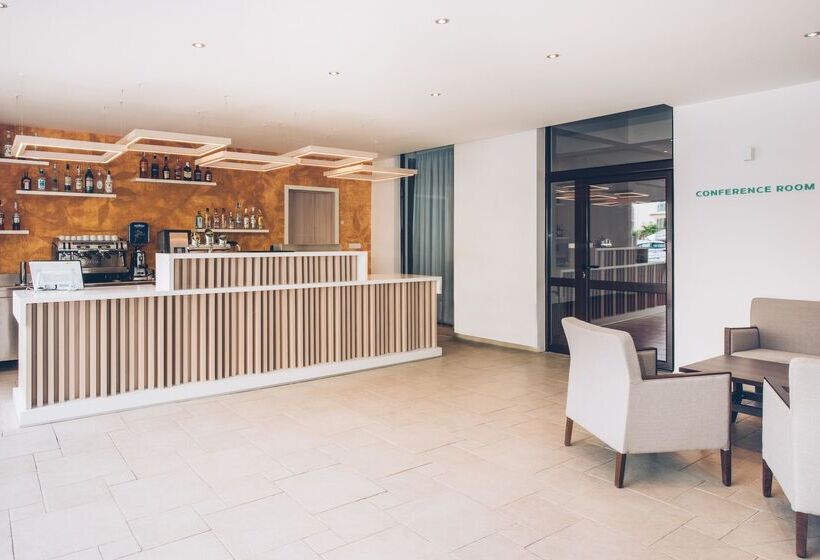 בית מלון כפרי Iberostar Waves Herceg Novi - All Inclusive