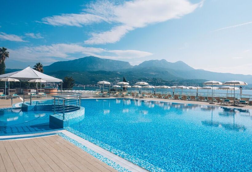 בית מלון כפרי Iberostar Waves Herceg Novi - All Inclusive