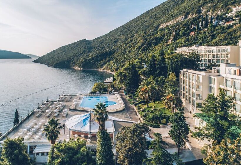 בית מלון כפרי Iberostar Waves Herceg Novi - All Inclusive