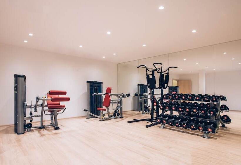 בית מלון כפרי Iberostar Waves Herceg Novi - All Inclusive