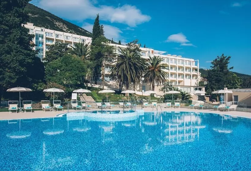 هتل Iberostar Waves Herceg Novi - All Inclusive