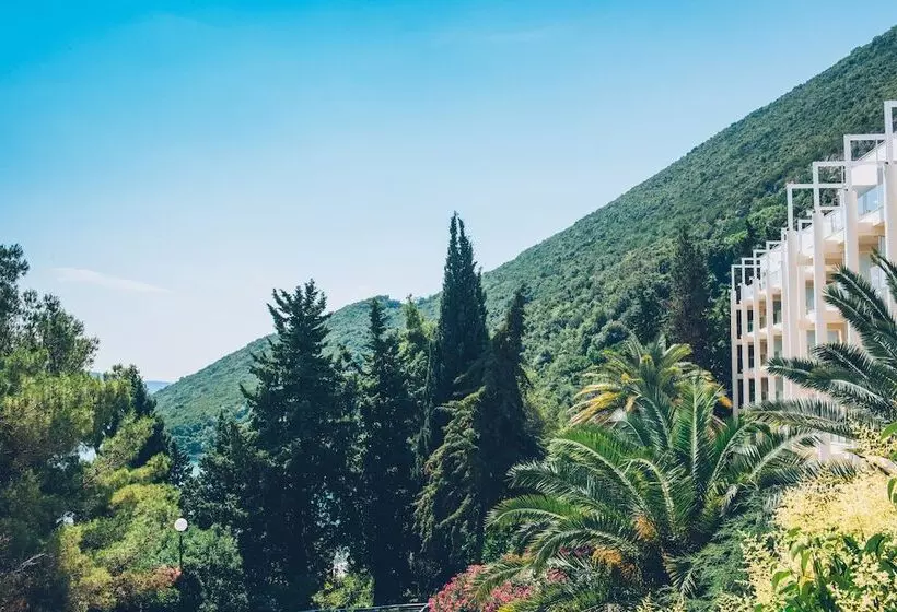 هتل Iberostar Waves Herceg Novi - All Inclusive