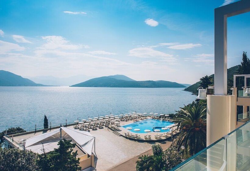 בית מלון כפרי Iberostar Waves Herceg Novi - All Inclusive